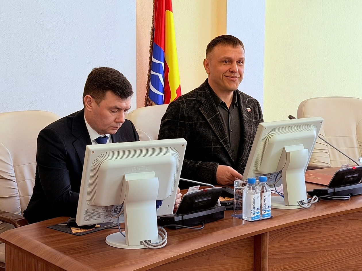 В Магадане поддержали новый регламент и назначение аудитора Контрольной палаты Источник