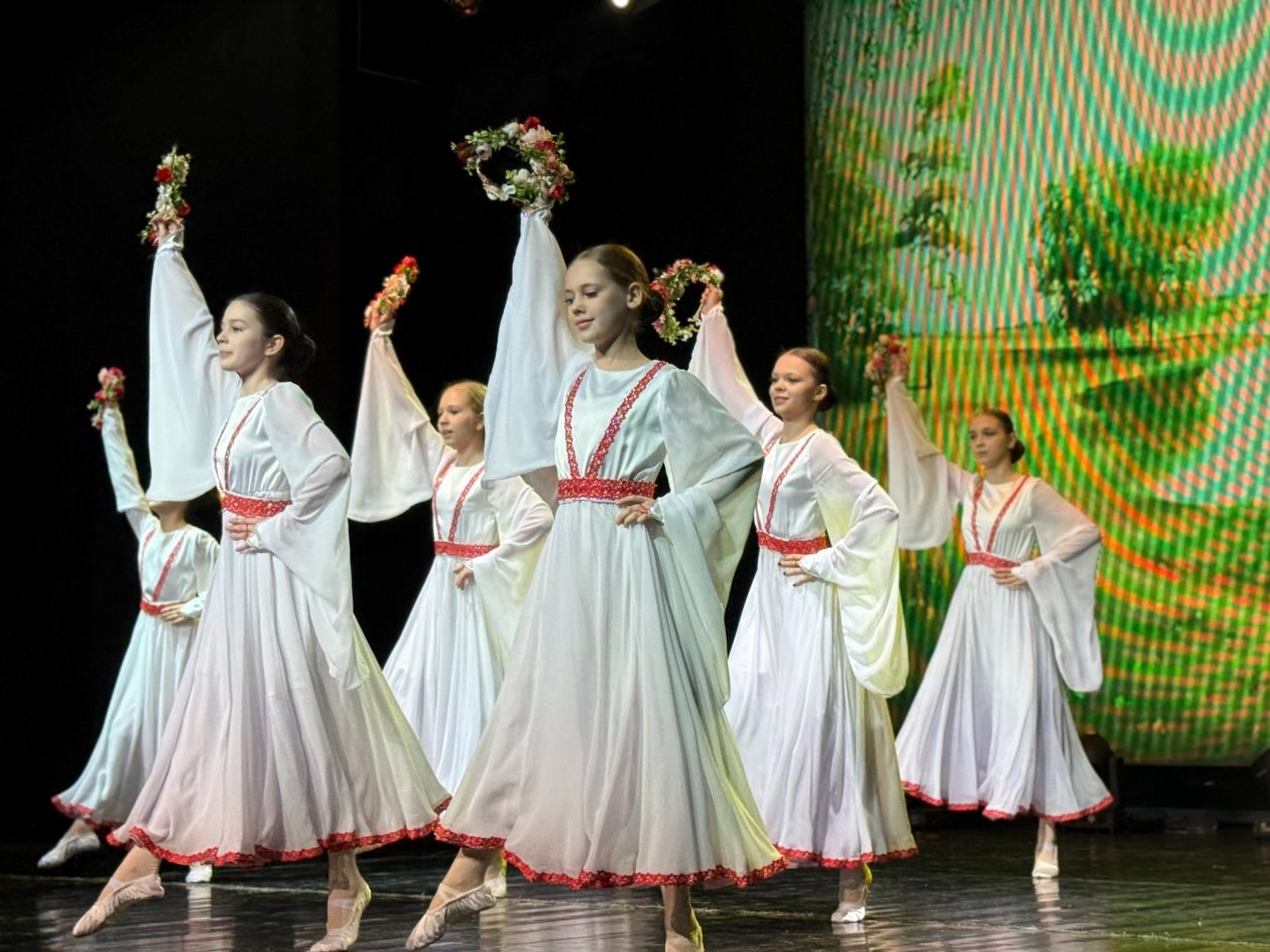 Юные таланты выступили на фестивале &quotХрустальные звёздочки&quot в Хабаровске Пресс-служба ГУФССП России по Хабаровскому краю и Еврейской автономной области