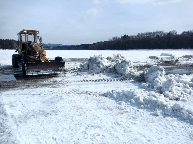 Две ледовые переправы закрыли в Шелеховском районе Тг-канал (18+) Максима Модина