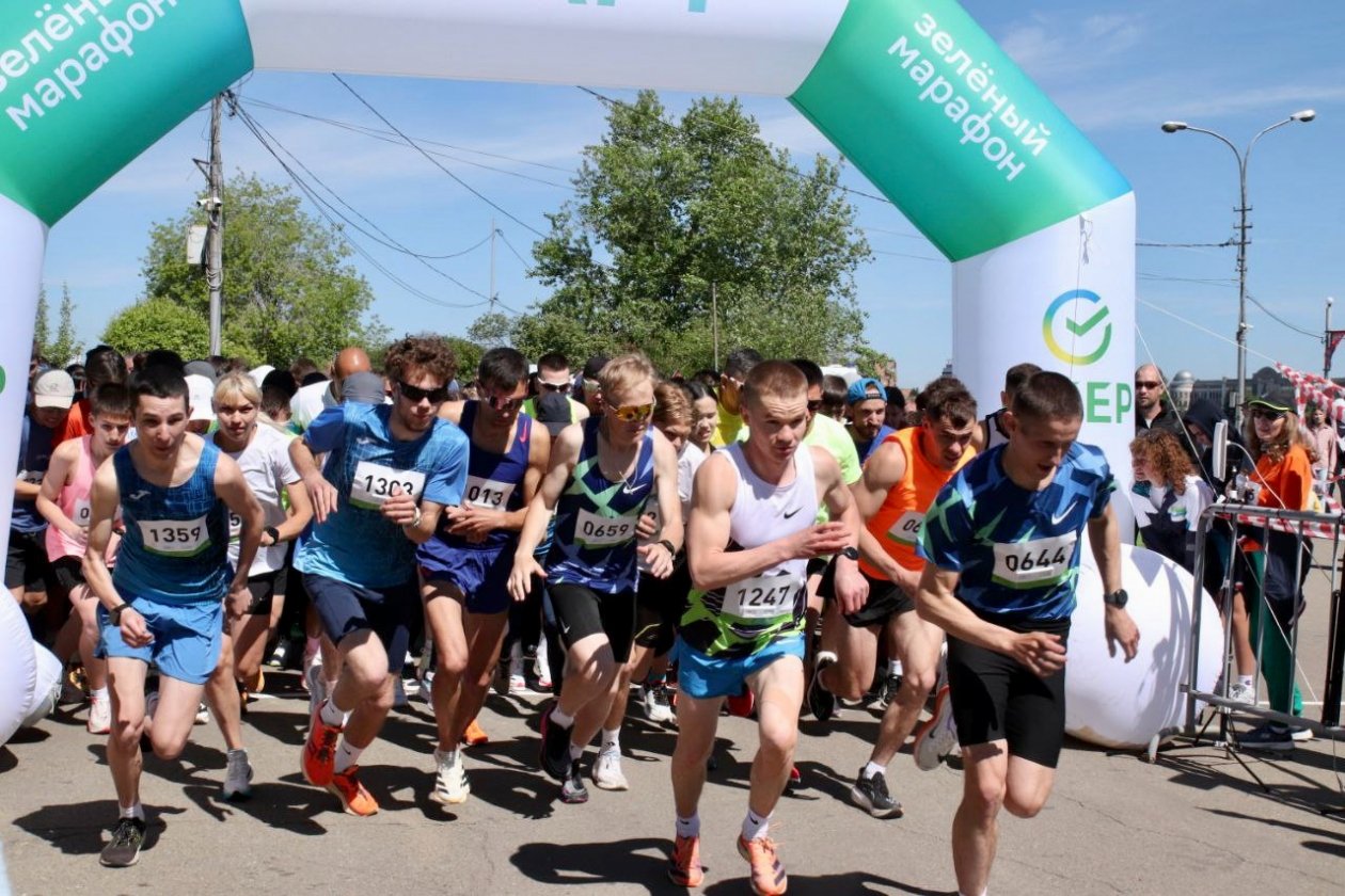 Марафон (12+) предоставлено банком