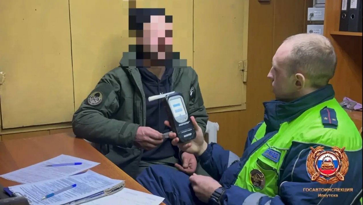 Дышите в трубочку: госавтоинспекторы Иркутска проверят водителей на трезвость в выходные Госавтоинспекция Иркутска