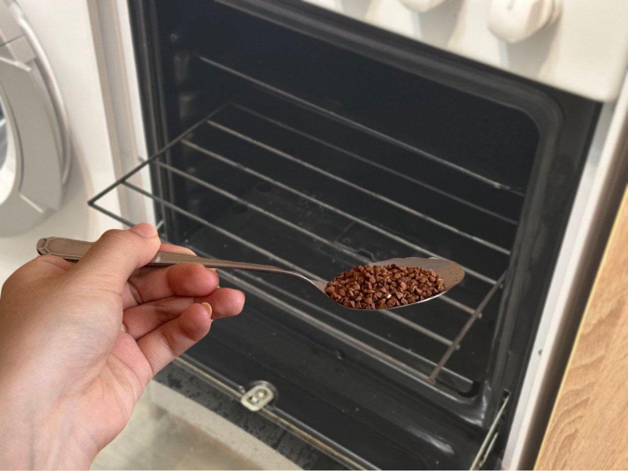 Смешайте 1 ложку с уксусом: жир в духовке разъест за 5 минут ИА Stavropol.Media