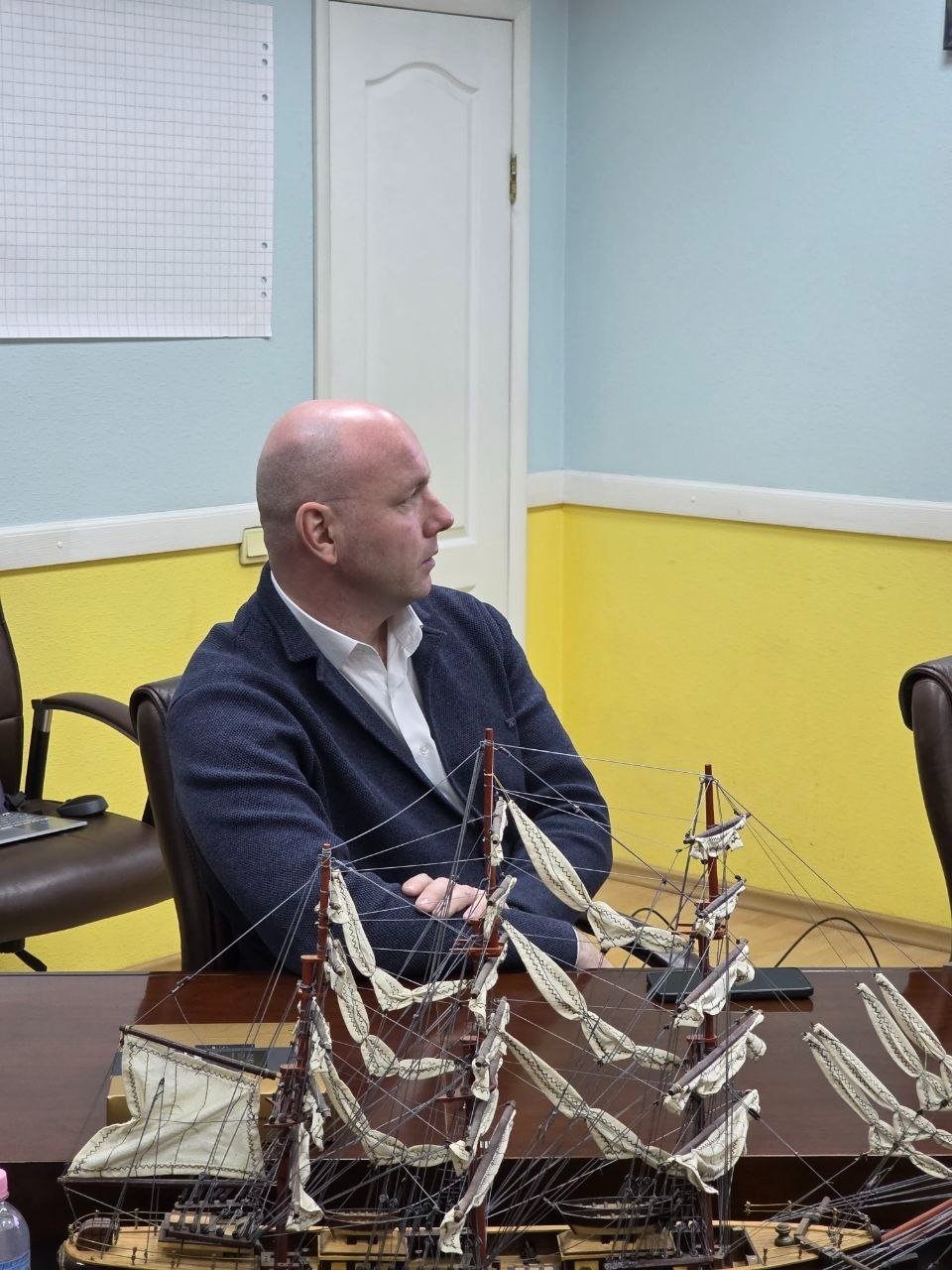 предоставлено центром 