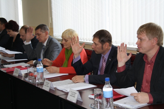 Депутаты одобрили рост восстановительной стоимости сносимых насаждений, Фото с места события собственное