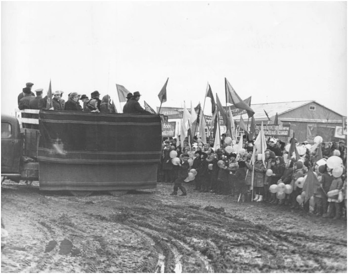 Усть-Большерецк. 1 мая 1962 года Из фондов КГБУ ККОМ