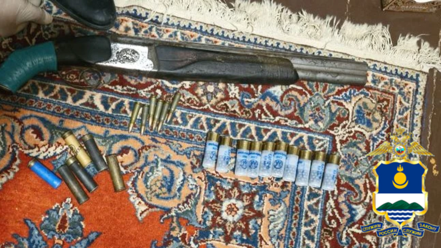 Ему грозит до 20 лет лишения свободы за сбыт каннабиса и незаконное хранение оружия Пресс-служба МВД по Республике Бурятия