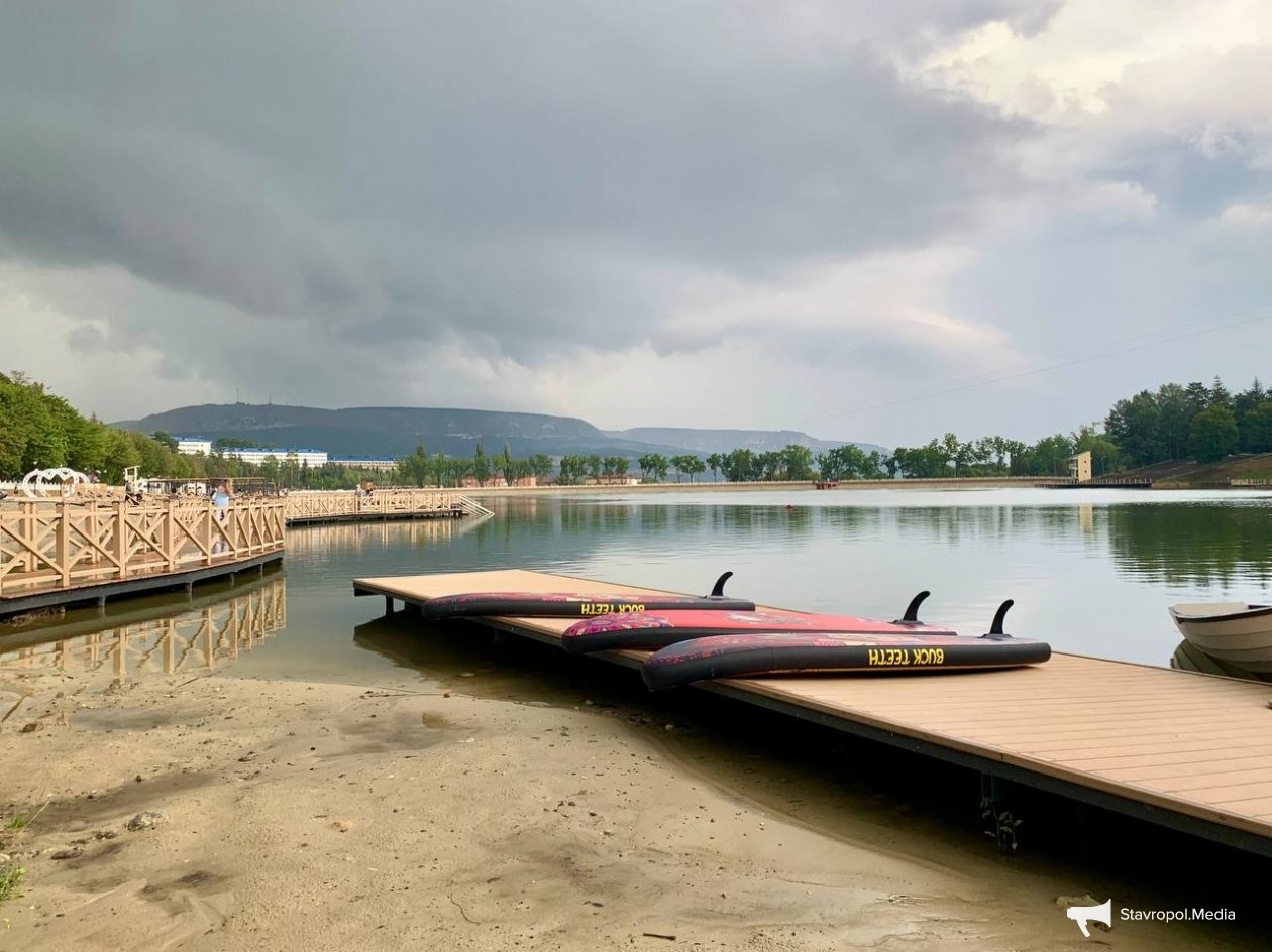 В Кисловодске проверяют пляжную зону и состояние озера к купальному сезону ИА Stavropol.Media