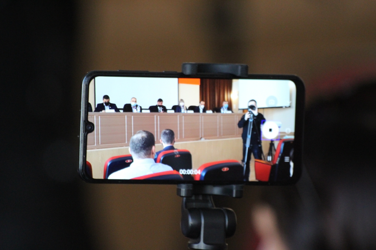 Съемка на телефон ИА UssurMedia