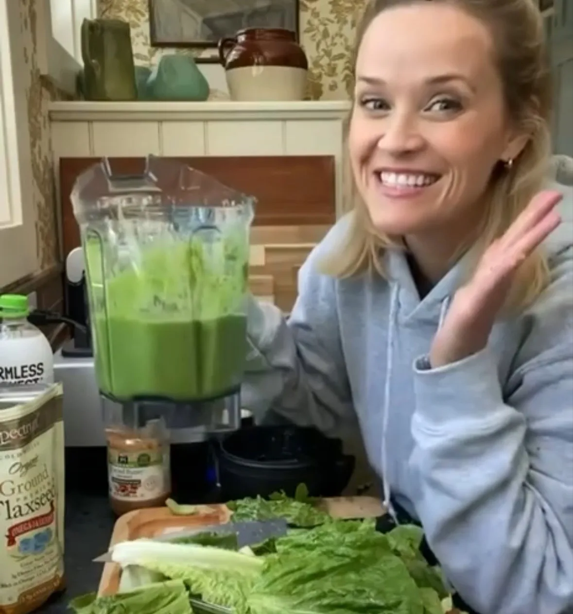 Риз Уизерспун стоп-кадр из видео Риз Уизерспун. tg-канал (18+) Ляйсан Утяшевой