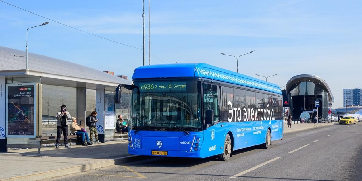 В столицу поступили 100 новых электробусов ЛиАЗ-6274 https://www.mos.ru