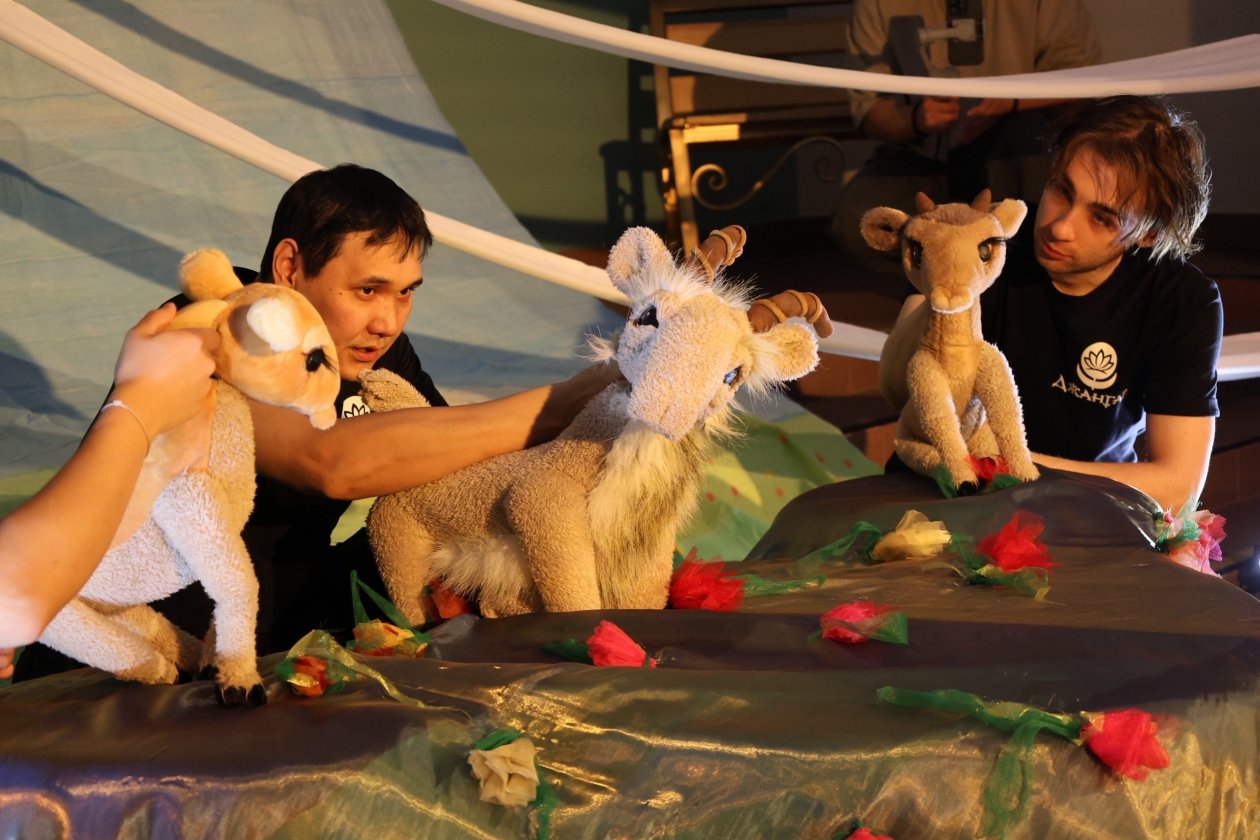 Спектакль &quotАнгара — дочь Байкала&quot открыли гастроли в рамках программы &quotБольшие гастроли&quot театр Ульгэр