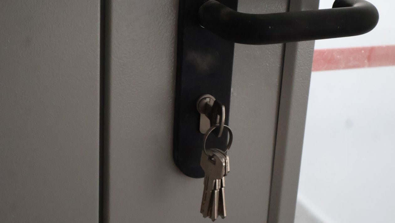 Юрист объяснил, когда долги могут лишить ключей от квартиры Анна Маринец, ИА UssurMedia