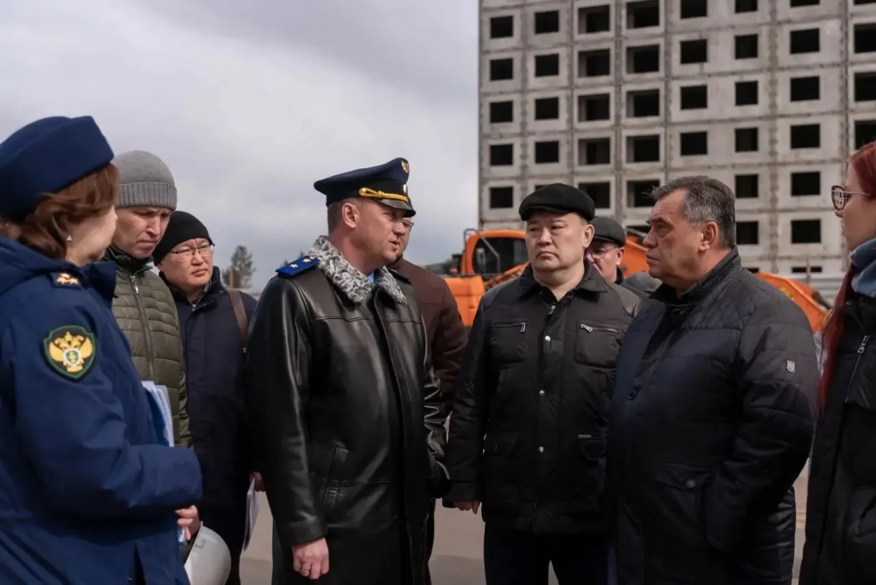 Дольщики в Улан-Удэ пожаловались в прокуратуру на задержку сдачи дома прокуратура Бурятии