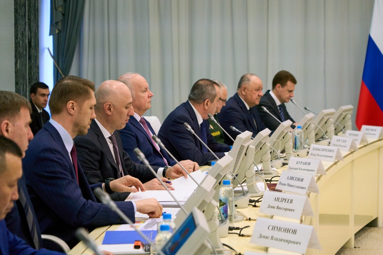 Заседание Совета ДФО пресс-служба правительства Сахалинской области