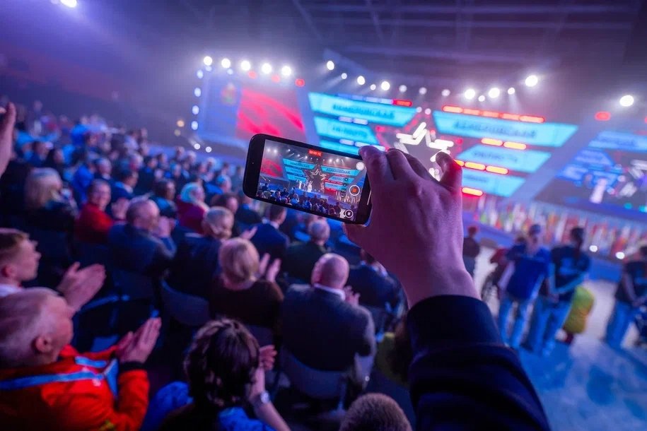 Тематическое фото филиал фонда &quotЗащитники Отечества&quot в Магаданской области