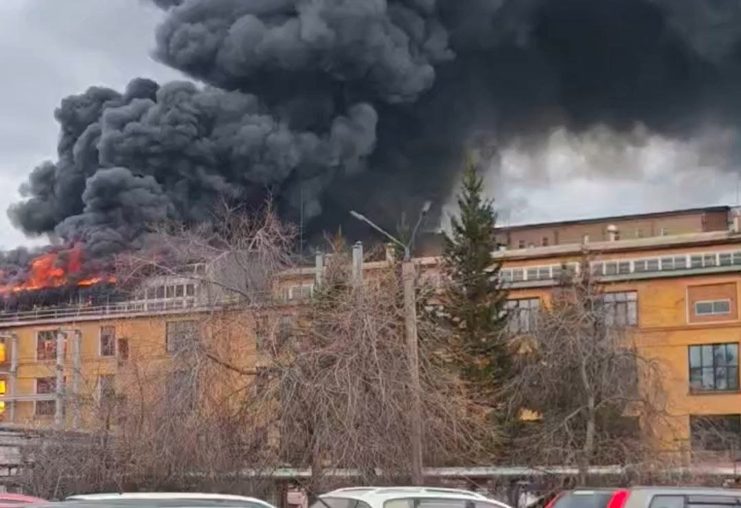 Прокуратура взяла под контроль расследование пожара на комбинате в Иркутске Прокуратура региона