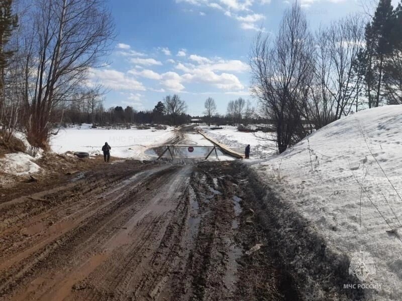 Ледовую переправу через реку Витим закрыли в Мамско-Чуйском районе Пресс-служба ГУ МЧС России по Иркутской области