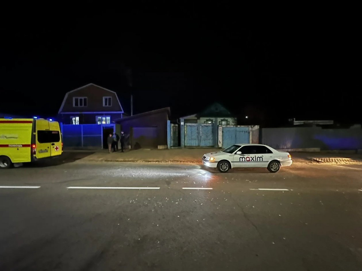 В Улан-Удэ автомобиль сбил пенсионера вне пешеходного перехода ГИБДД по Бурятии