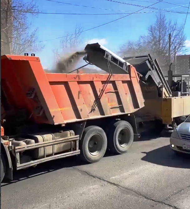 300 &quotКамАЗов&quot песка убрали с городских дорог Улан-Удэ администрация г. Улан-Удэ