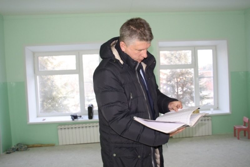 В каждом детсаду мэр Андрей Пархоменко просил показать журналы посещаемости, Фото с места события собственное