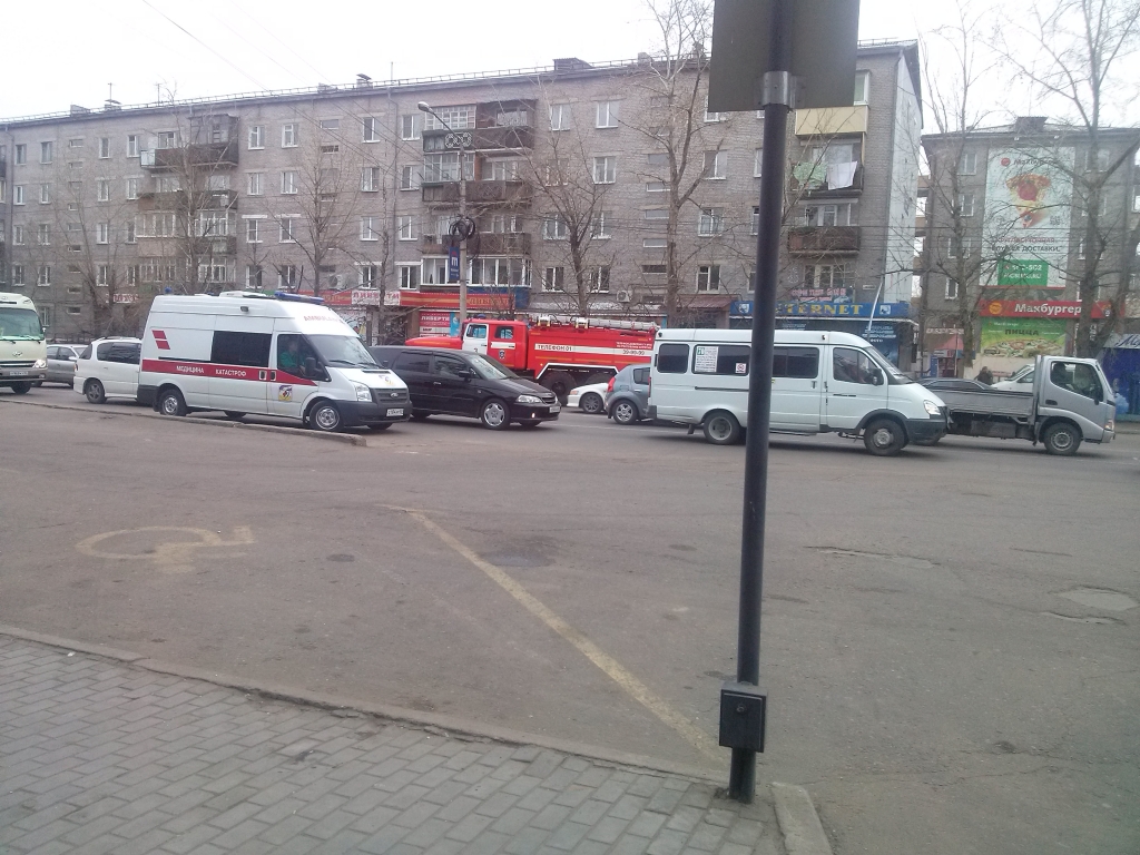 Торговый центр "заминировали" в Улан-Удэ, Фото с места события собственное