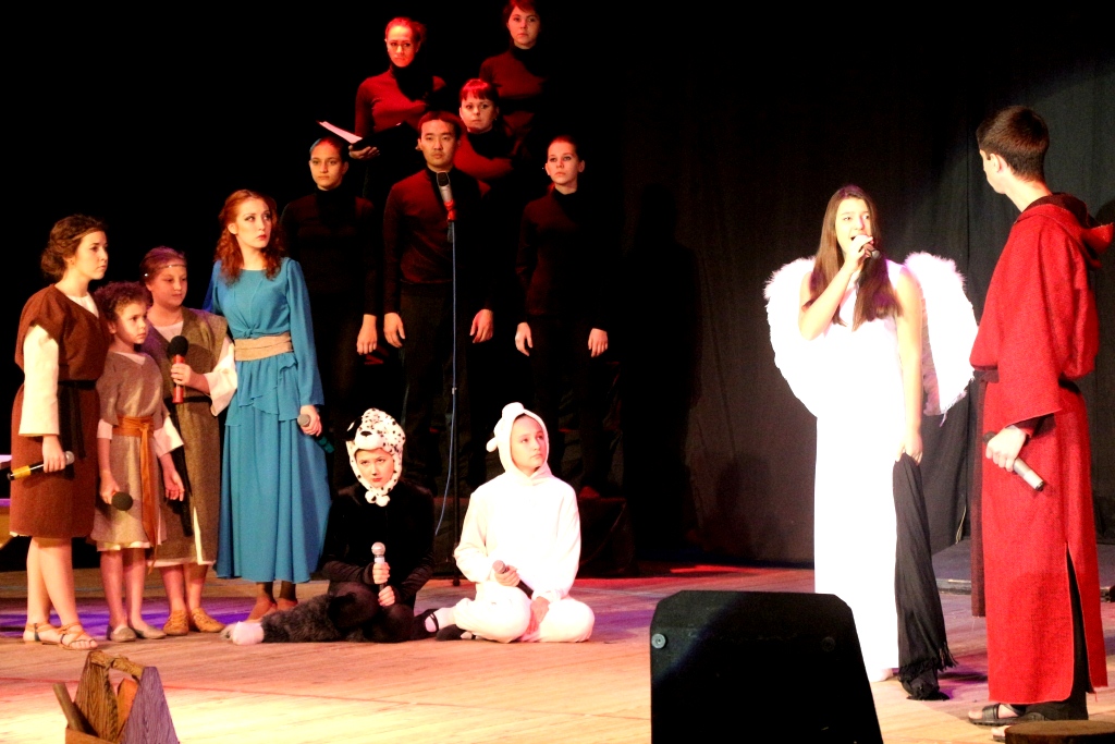 Ангел перед семьей Ноя, Фото с места события из других источников