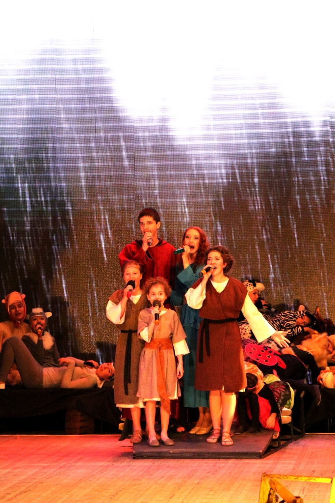 Ной в исполнении Владимира Лиманского, Фото с места события из других источников