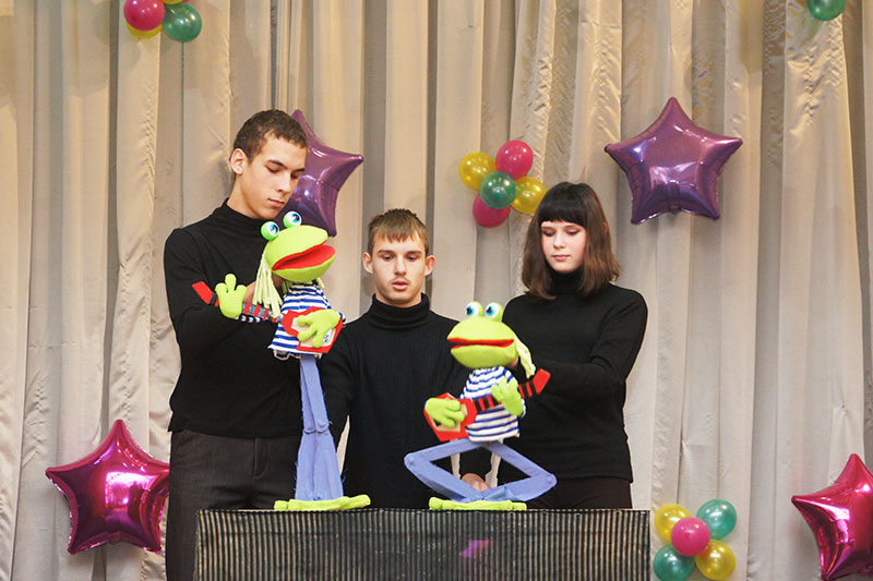 Участники фестиваля показали себя в разных жанрах, Фото с места события из других источников