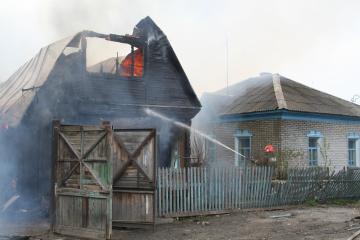 Житель Бурятии самостоятельно потушил пожар своего деревянного дома Пресс-служба ГУ МЧС РФ по Бурятии