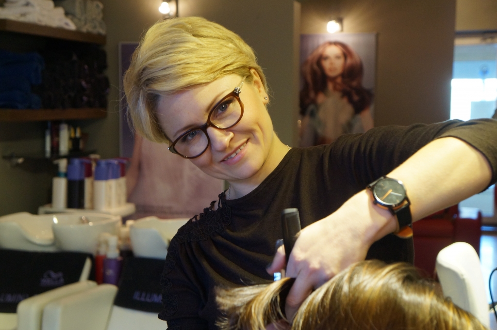 Дина Васильева за работой , Фото с места события собственное