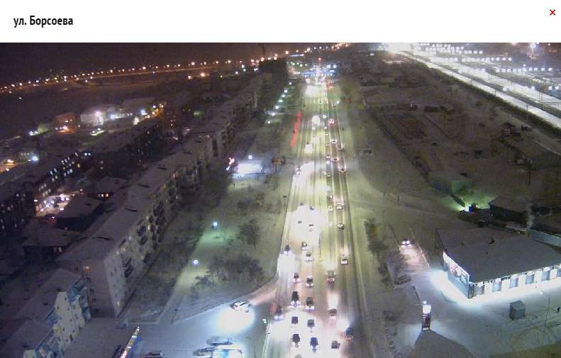 В "традиционных" вечерних пробках стоят автомобили на центральных магистралях Улан-Удэ, Фото с места события из других источников
