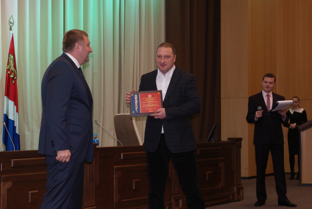 Торжественная церемония награждения, Фото с места события собственное