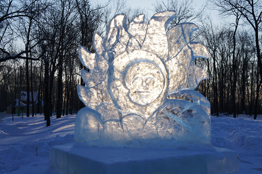 Ледовый городок в городском парке, Фото с места события собственное