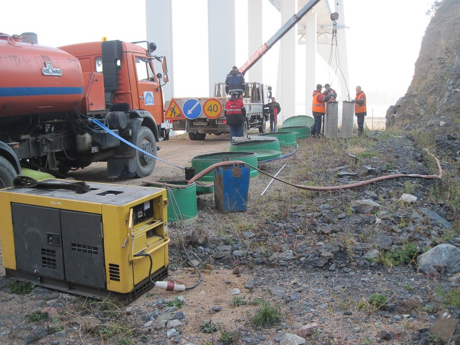 Очистка территории, Фото с места события из других источников