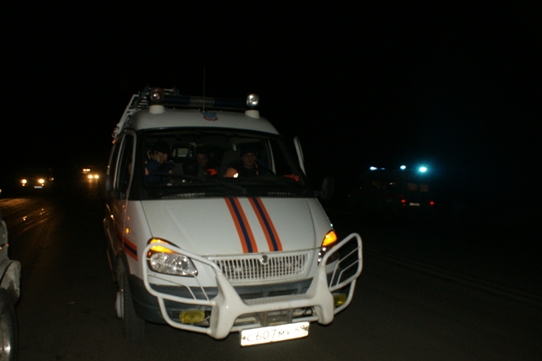 Пострадавшего из иномарки передали сотрудникам Скорой медицинской помощи, Фото с места события из других источников