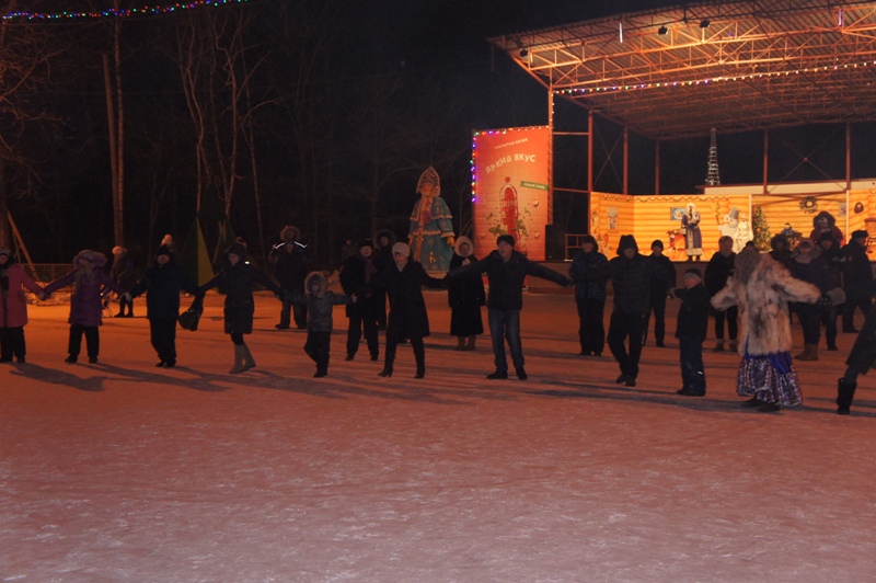 Большой хоровод, Фото с места события собственное