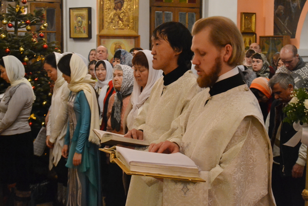 Рождество Христово отметили православные Якутии, Фото с места события из других источников