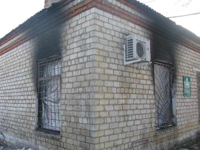 Пострадавшее от пожара помещение, Фото с места события из других источников