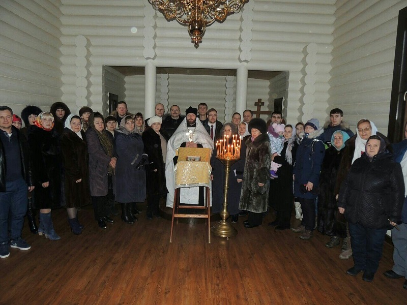 Также как и в прошлом году торжество началось с краткого молебна покровительнице российского студенчества святой Татиане, Фото с места события собственное