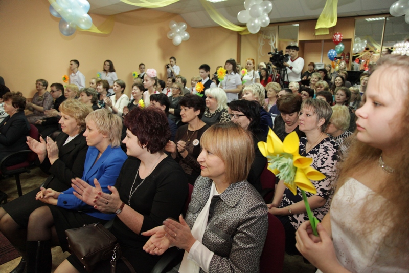 Гости праздника, Фото с места события из других источников