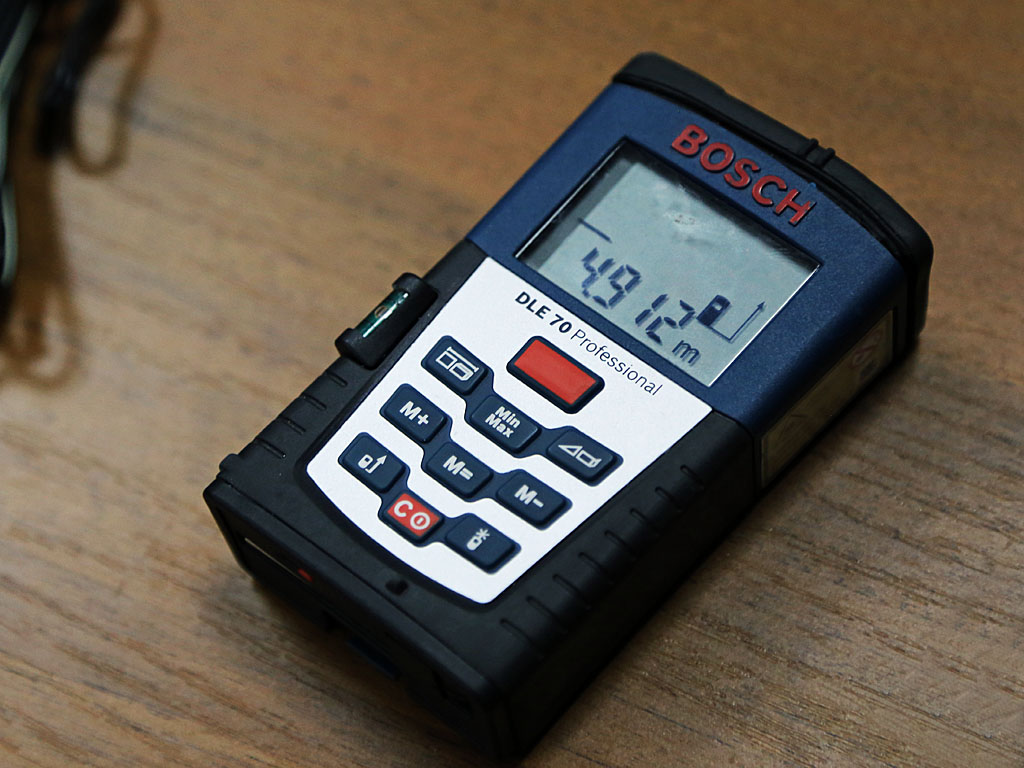 Лазерный дальномер, Фото с места события собственное