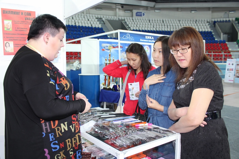 Фестиваль красоты "Ленские берега" стартовал в Якутске, Фото с места события собственное