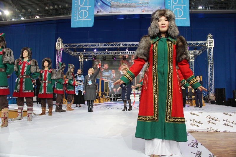 Фестиваль красоты "Ленские берега" стартовал в Якутске, Фото с места события собственное