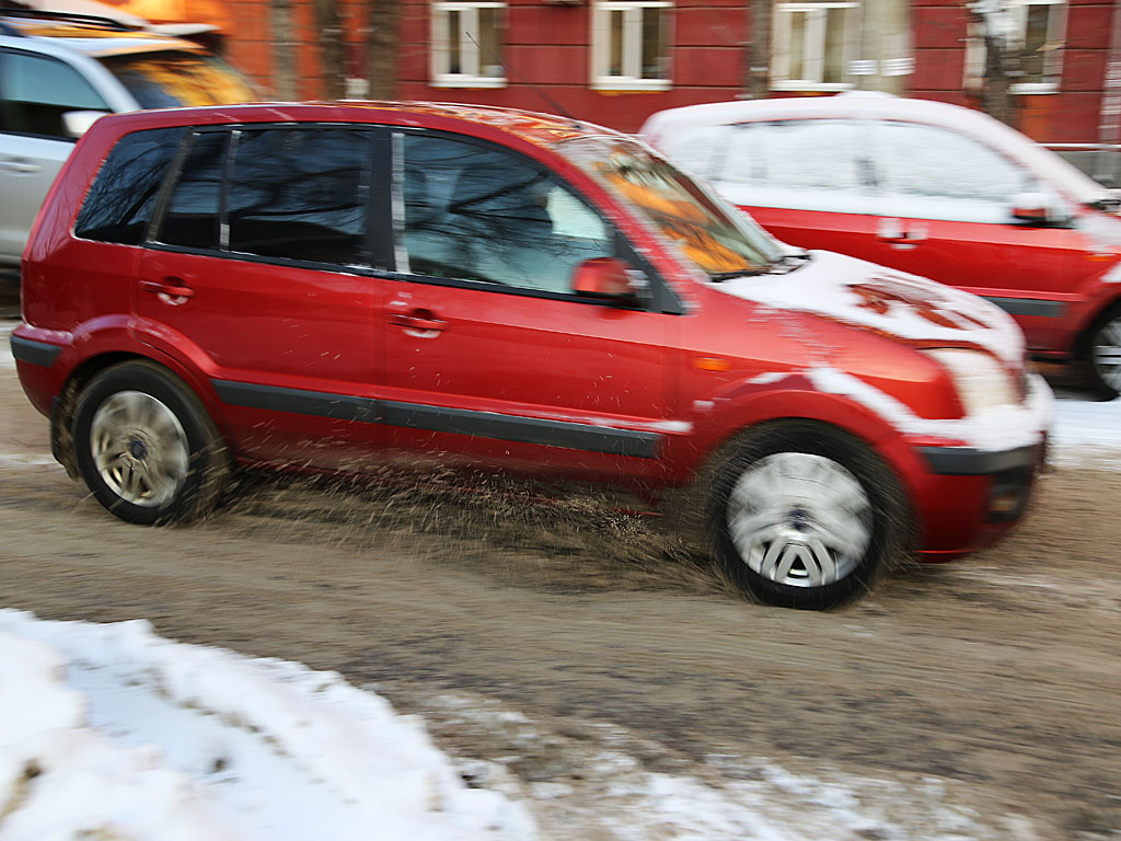Снежная "каша" на улицах Иркутска , Фото с места события собственное