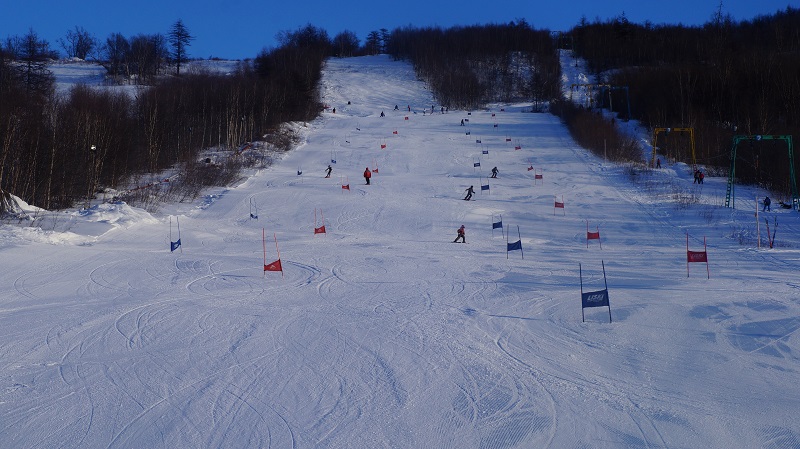 Сегодня в горнолыжной школе обучаются 270 человек от 7-ми до 18-ти лет, Фото с места события собственное