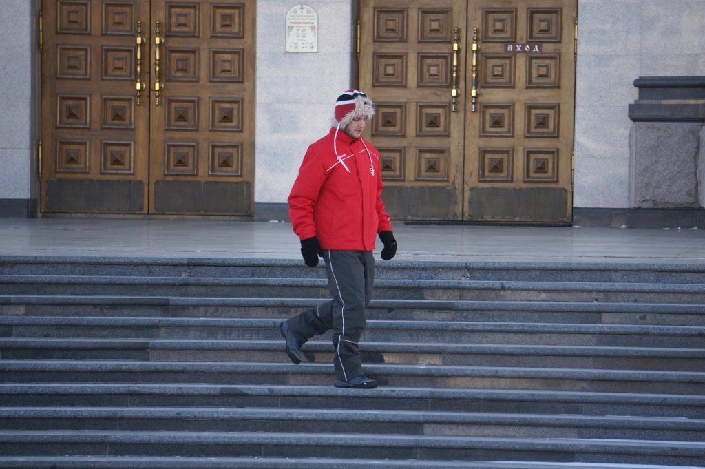 Участники ЧМ по бенди прогуливаются по Хабаровску и нахваливают город, Фото с места события собственное