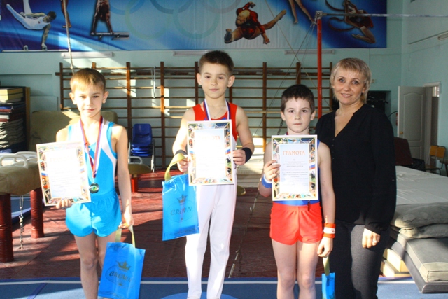 Мария Ковтун вручила награды перворазрядникам, Фото с места события собственное