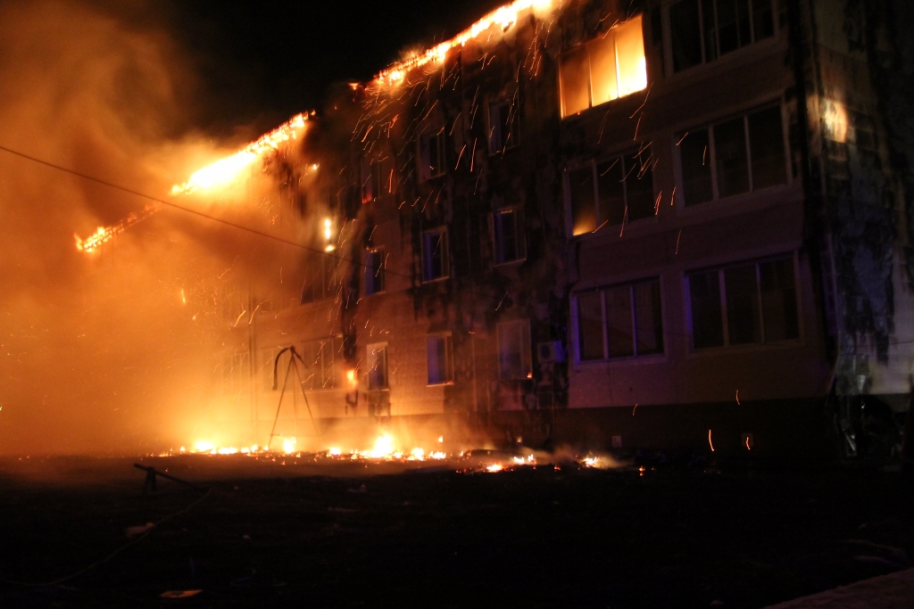 Сожженная семья, пепелище храма и смерть спасателей: 10 жутких пожаров в Хабаровском крае, Фото с места события собственное