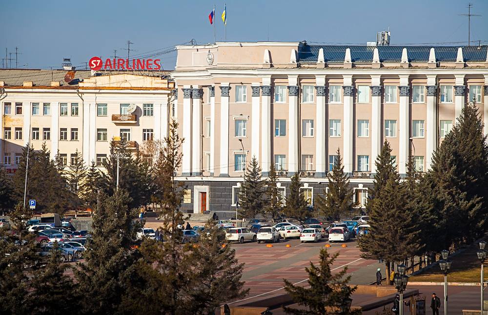 Декларацию о мерах развития экономики и социальной стабильности подписали в Бурятии Анна Огородник, UlanMedia