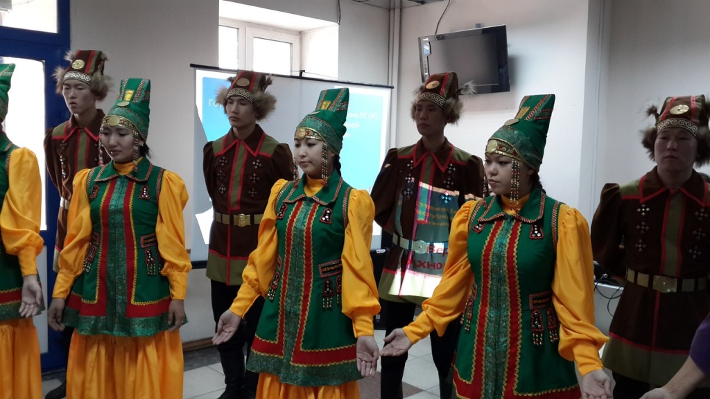 Егор Борисов предлагает отмечать День национального костюма в Якутии Алена Подковырова, YakutiaMedia